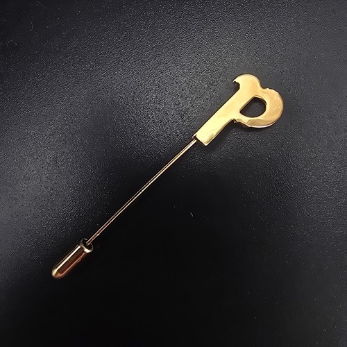 Vintage gold tone letter - gold, p